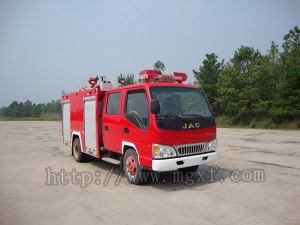 2000L Lori Tangki Air Tugas Ringan/Foam Tanker Fire Truck